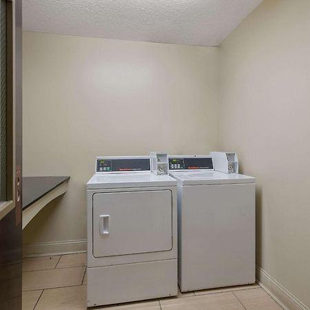 Comfort Inn Fayetteville I-95 Extérieur photo