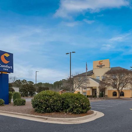 Comfort Inn Fayetteville I-95 Extérieur photo