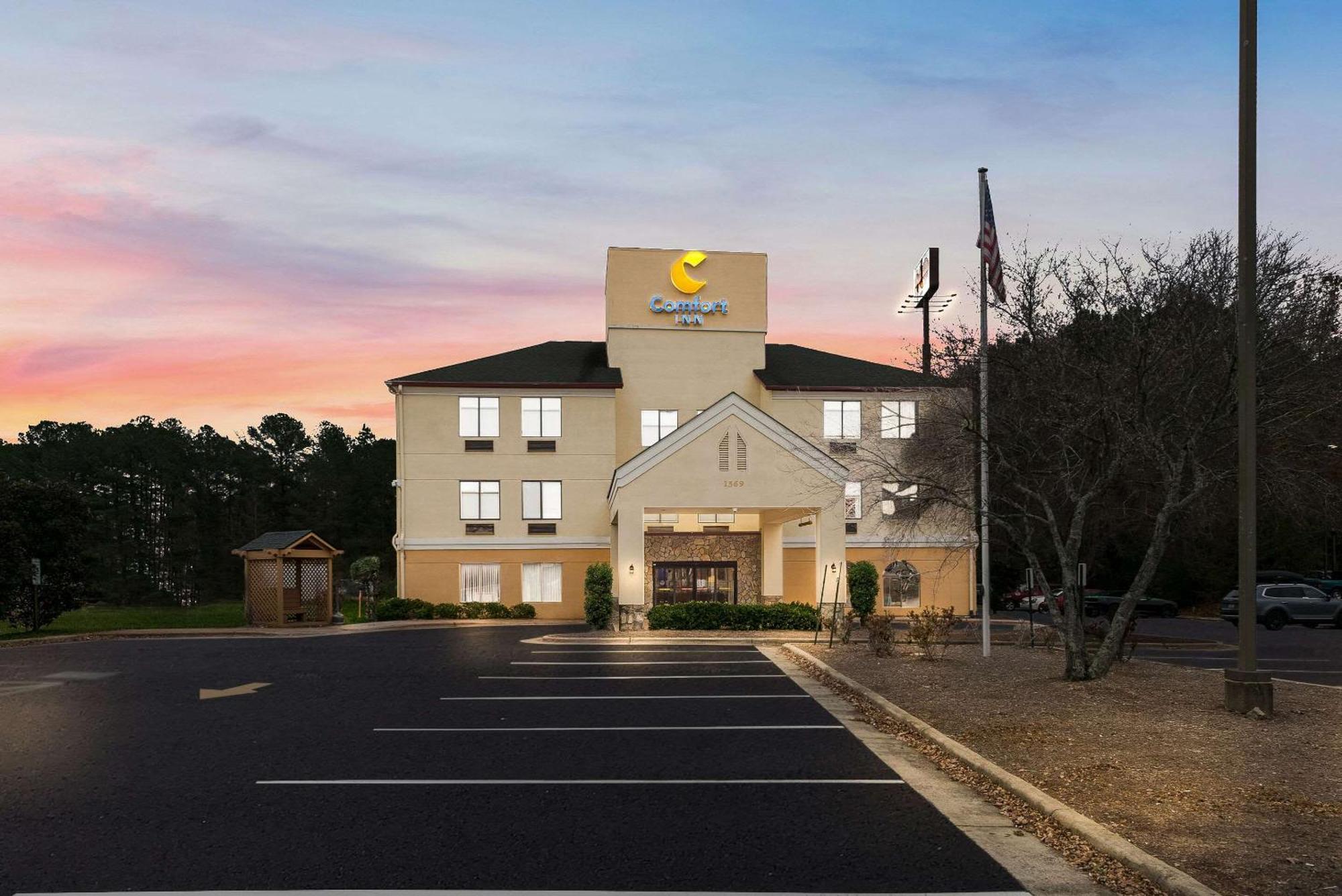 Comfort Inn Fayetteville I-95 Extérieur photo
