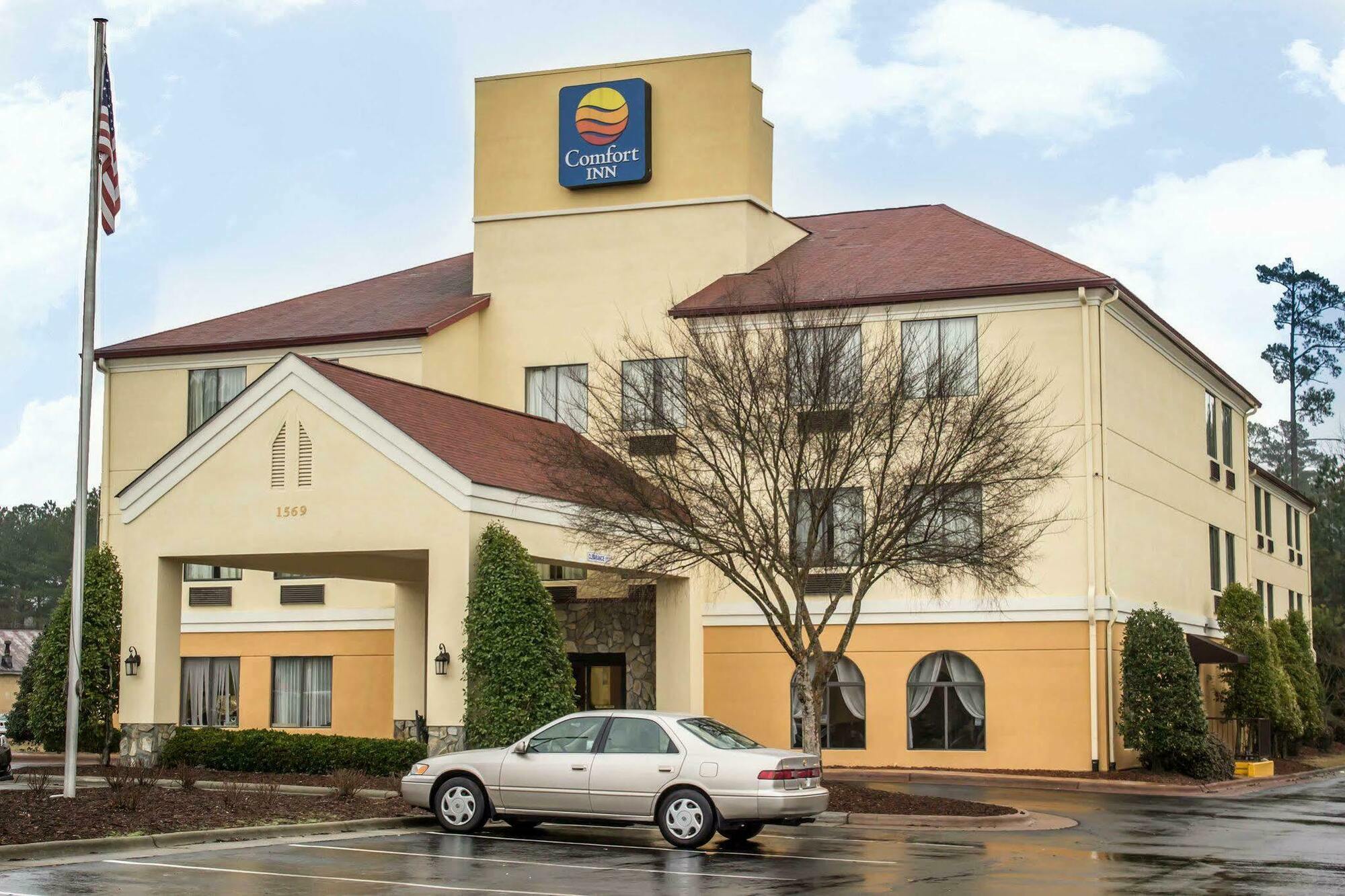 Comfort Inn Fayetteville I-95 Extérieur photo